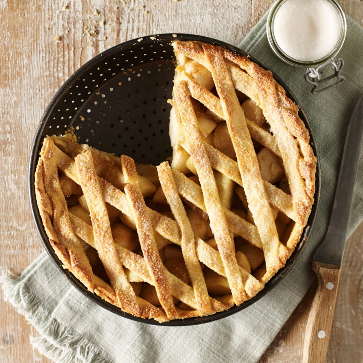 PerfoBake 23cm Perforated Round Pie Tin