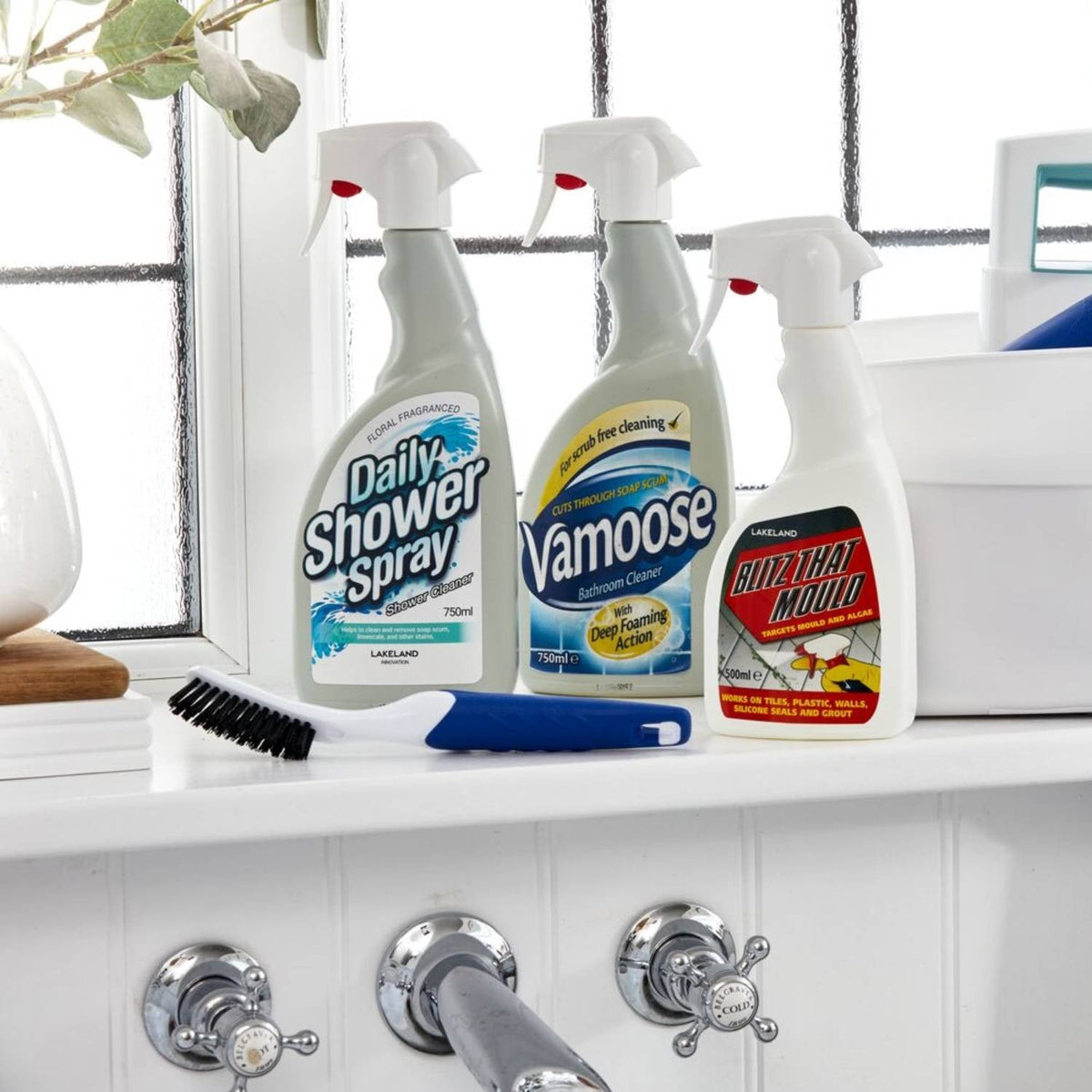 Simply Lakeland Home Tile & Grout Brush