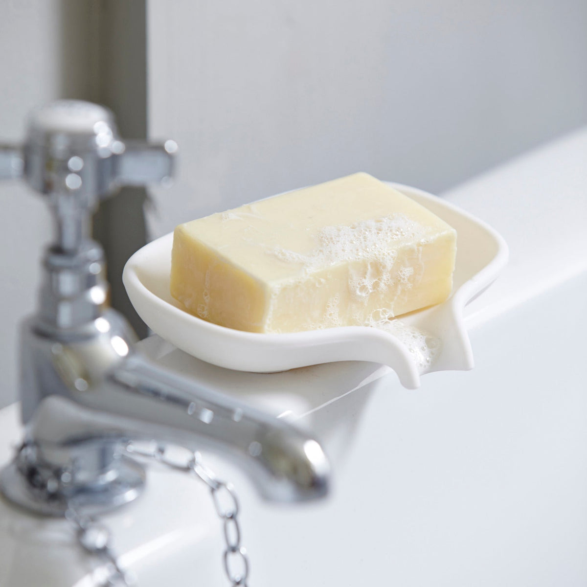 Silicone Soap Saver Dish With Draining Spout