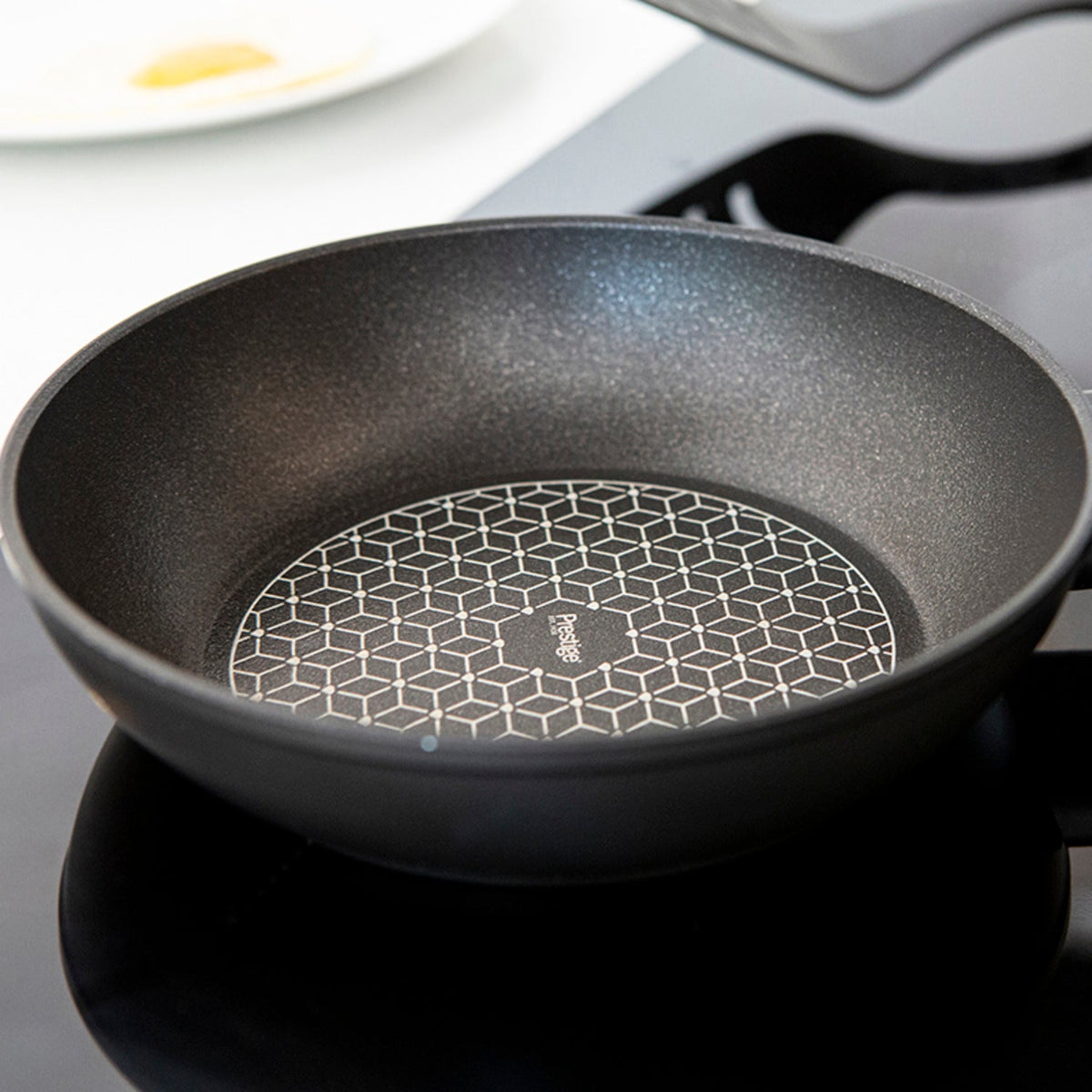 Prestige Thermo Smart Frying Pan 24cm