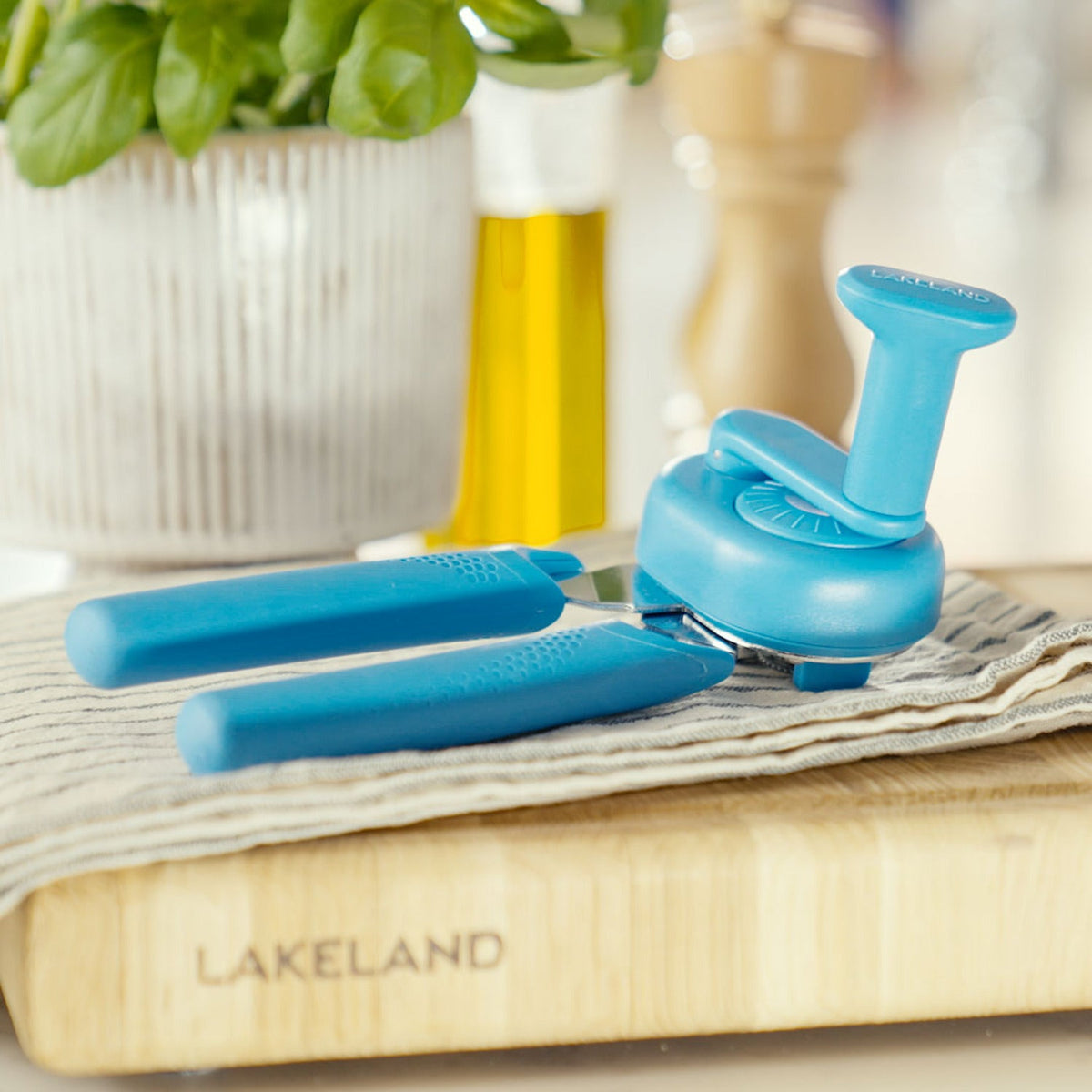 Lakeland Helping Hands Can Opener