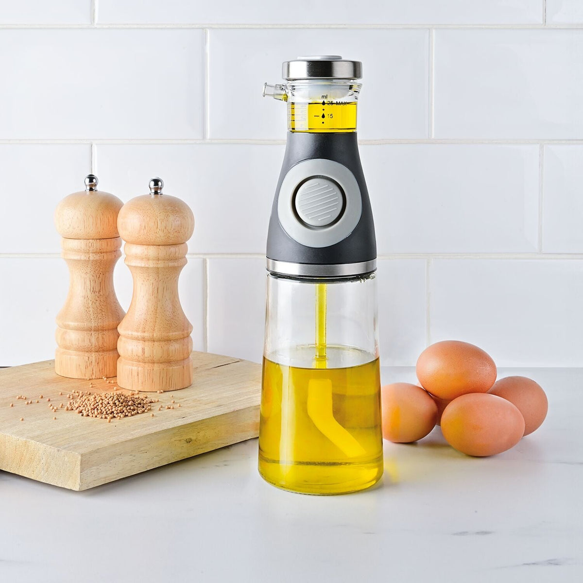 Lakeland Measuring Oil Dispenser