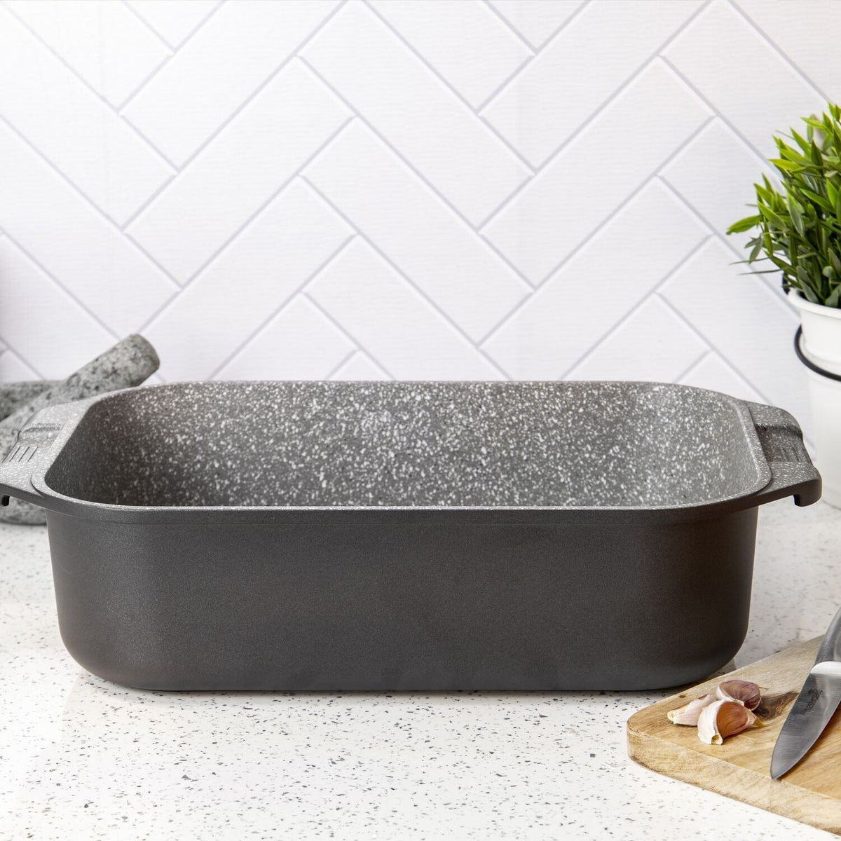 MasterClass 34cm Cast Aluminium Roasting Pan Black