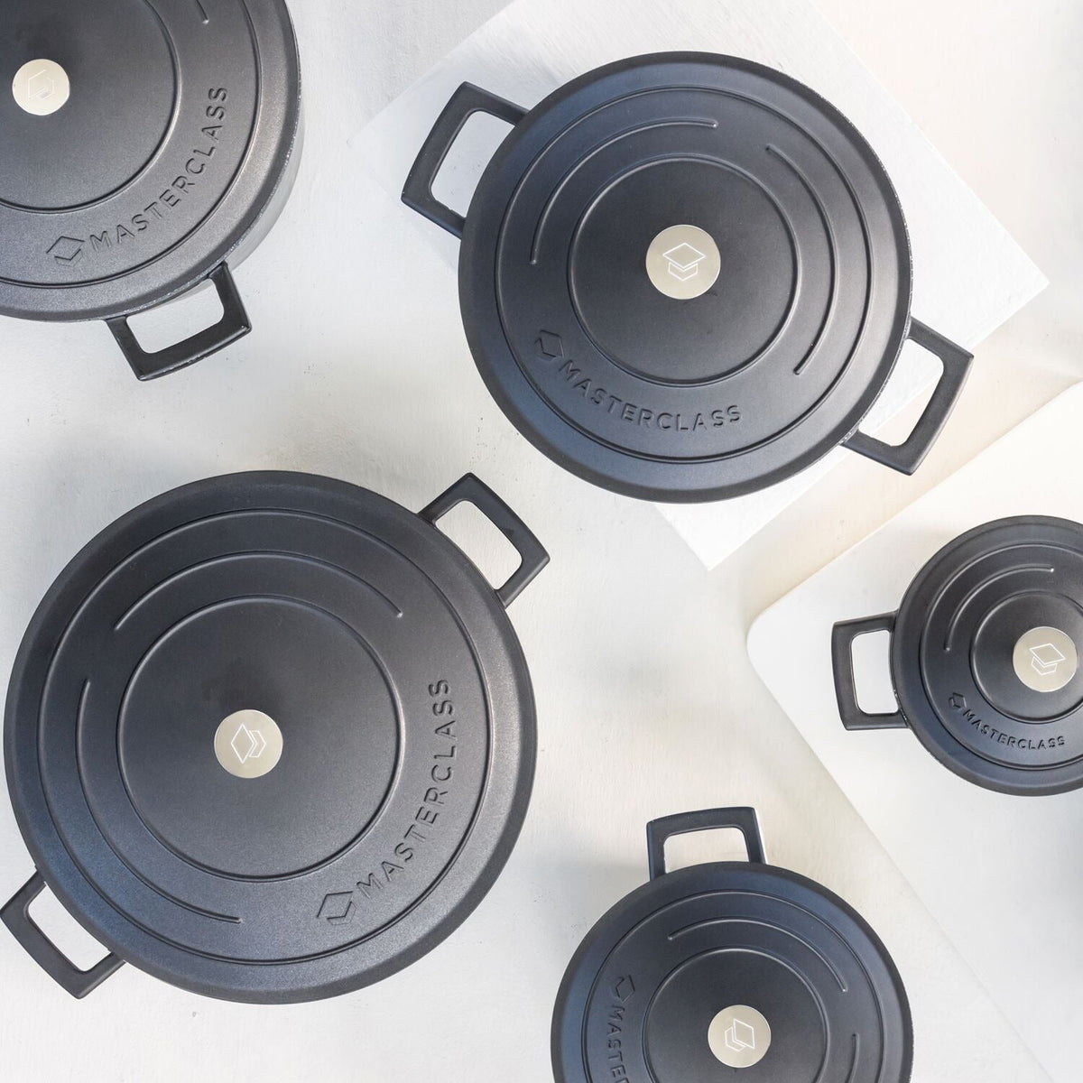 MasterClass 24cm Cast Aluminium Shallow Casserole Dish Black