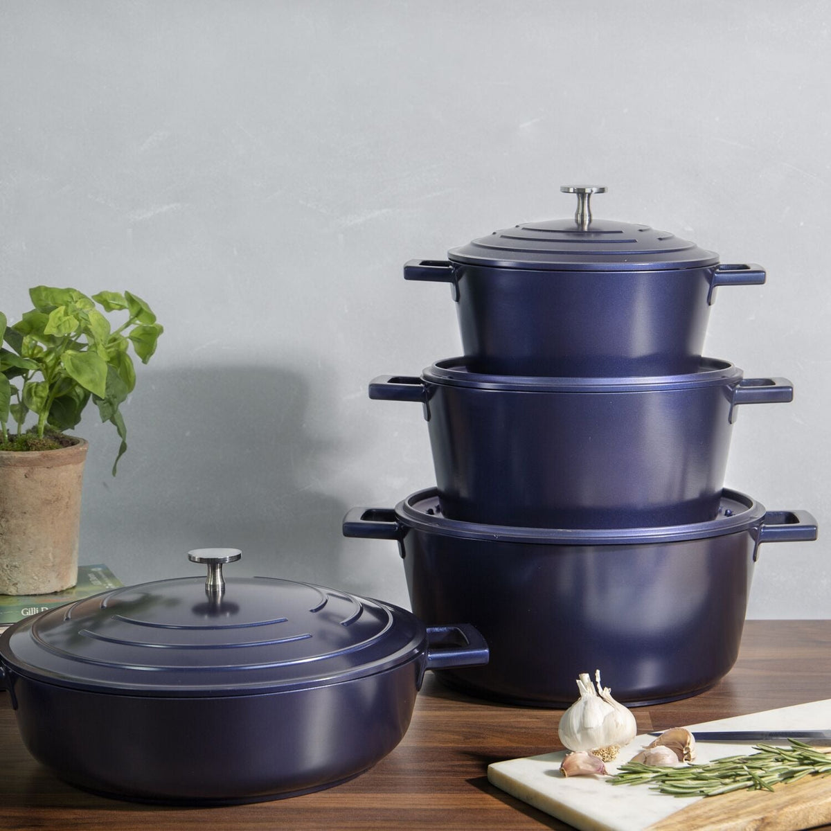 MasterClass 20cm Cast Aluminium Casserole Dish Blue