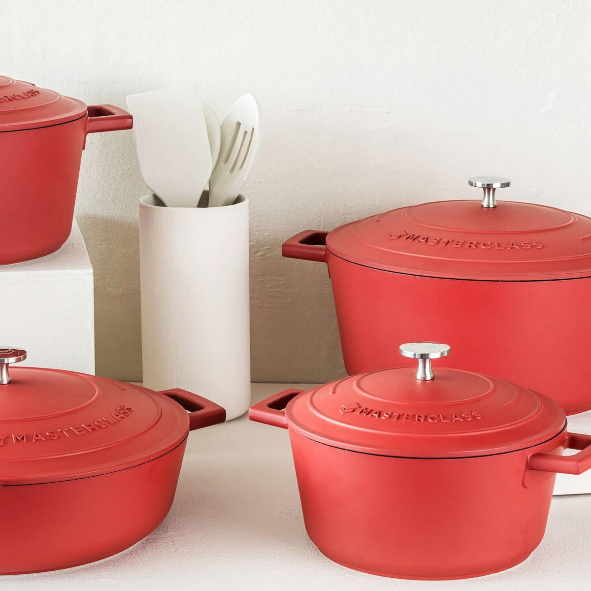 MasterClass 28cm Cast Aluminium Casserole Dish Red