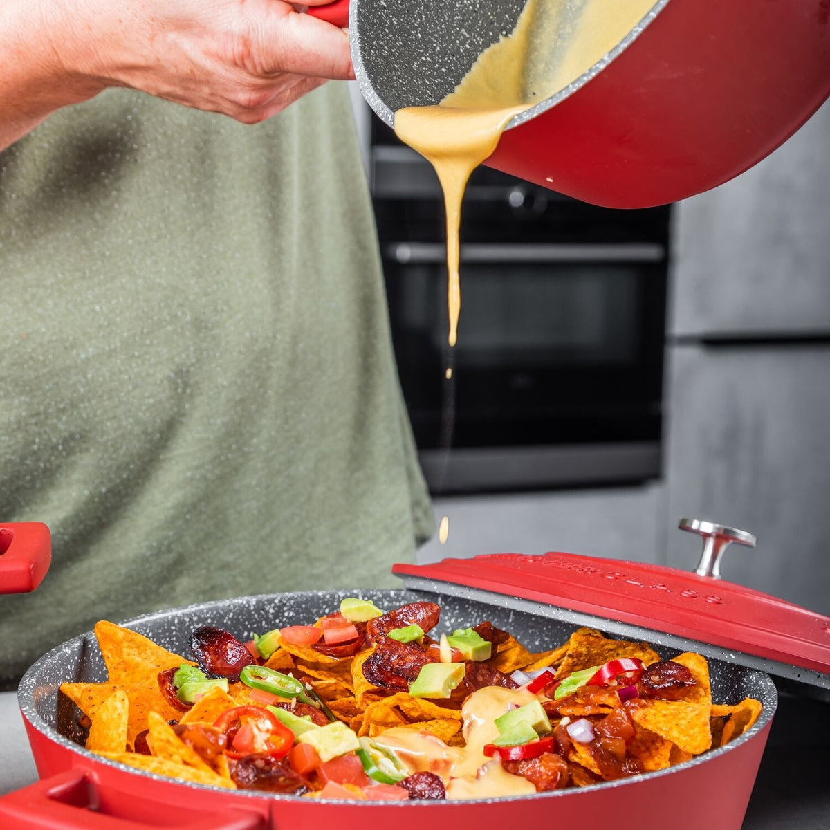 MasterClass 28cm Cast Aluminium Shallow Casserole Dish Red