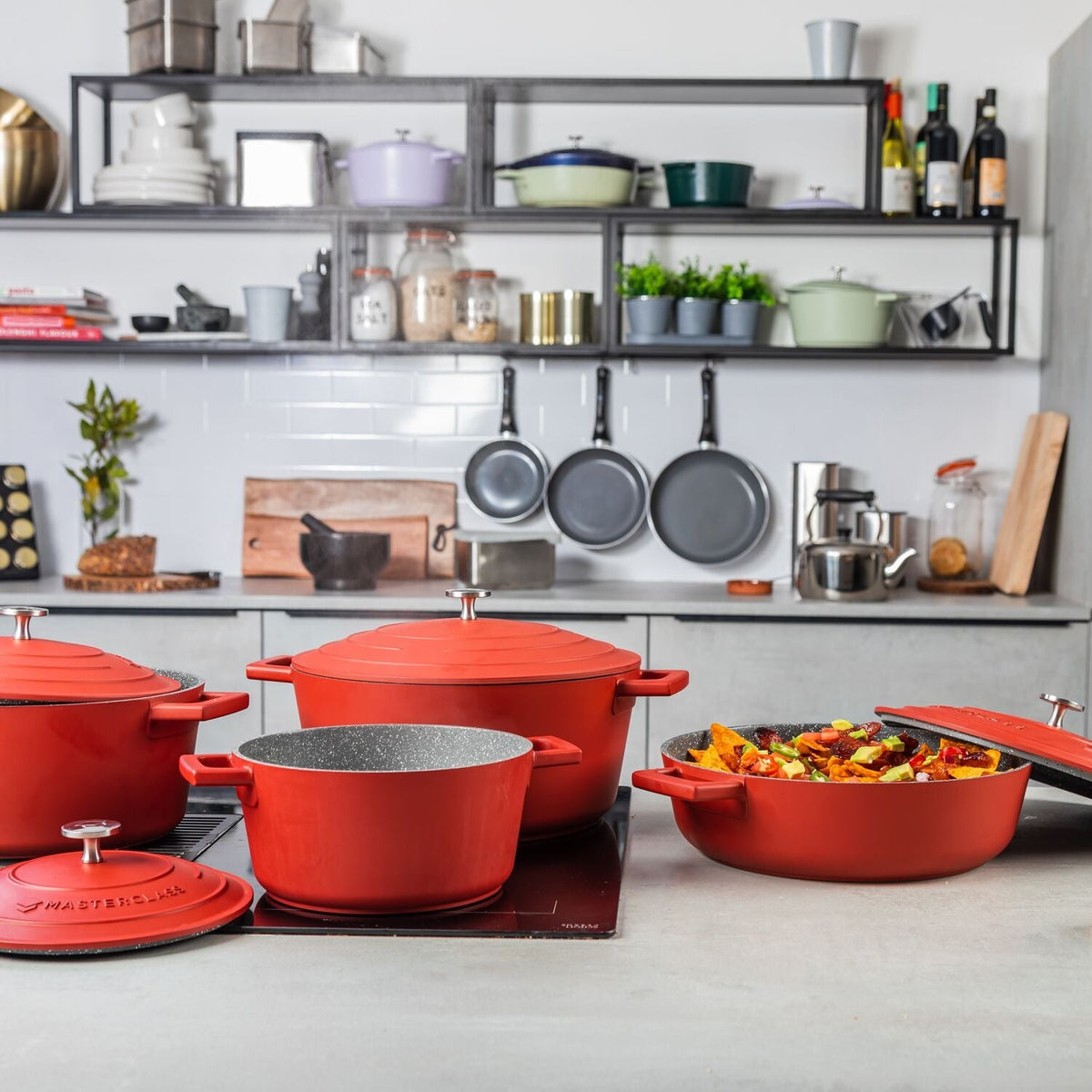MasterClass 28cm Cast Aluminium Shallow Casserole Dish Red