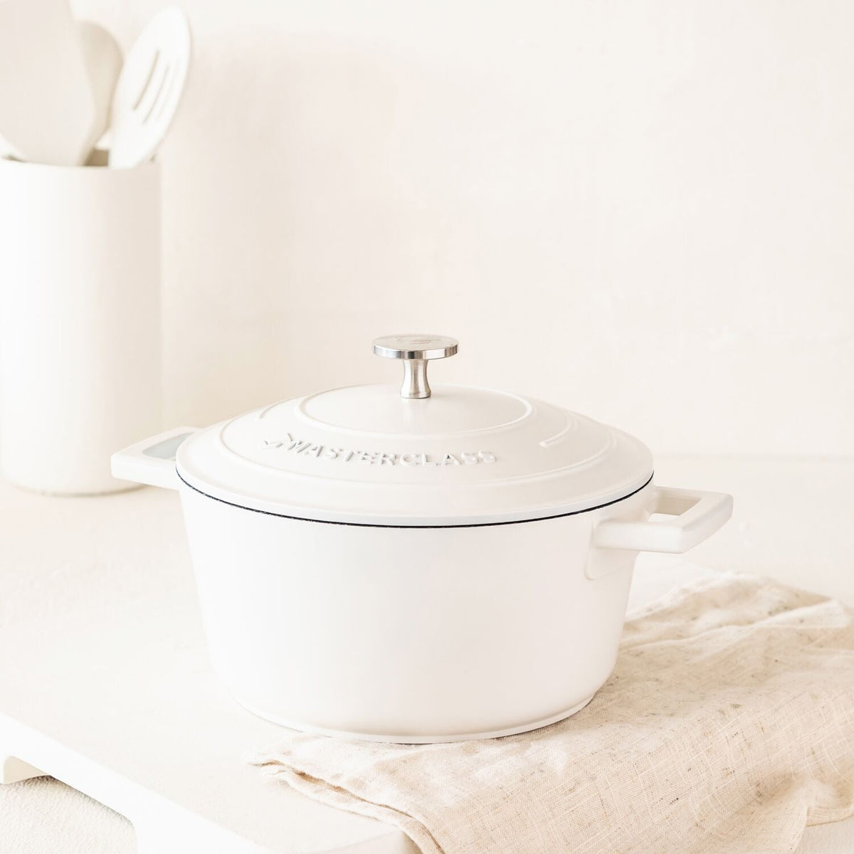 MasterClass 20cm Cast Aluminium Casserole Dish Cream