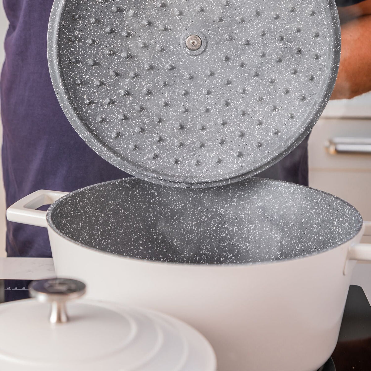 MasterClass 28cm Cast Aluminium Casserole Dish Cream