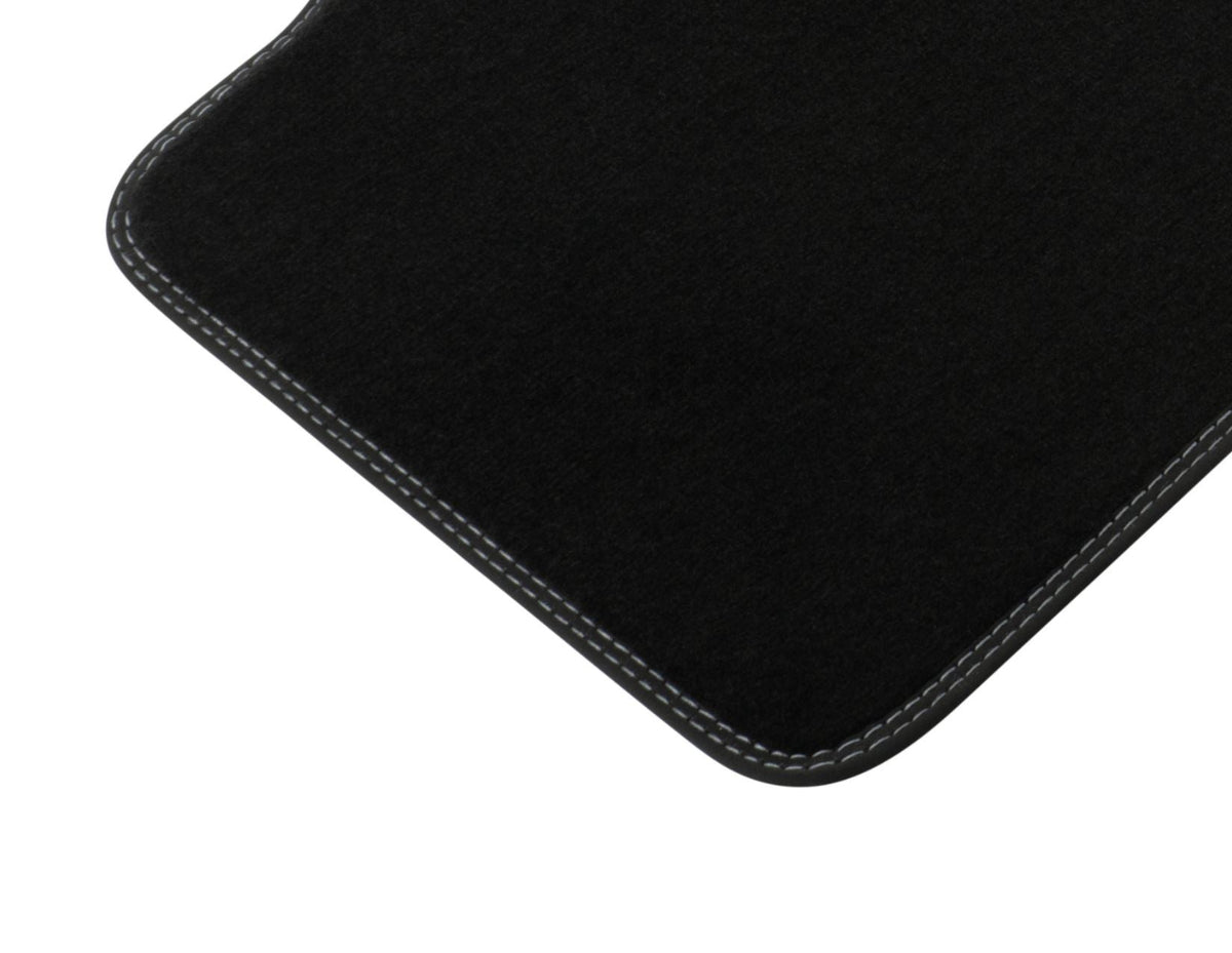 TOURNEO/TRANSIT COURIER® CARPET FLOOR MATS REAR,BLACK