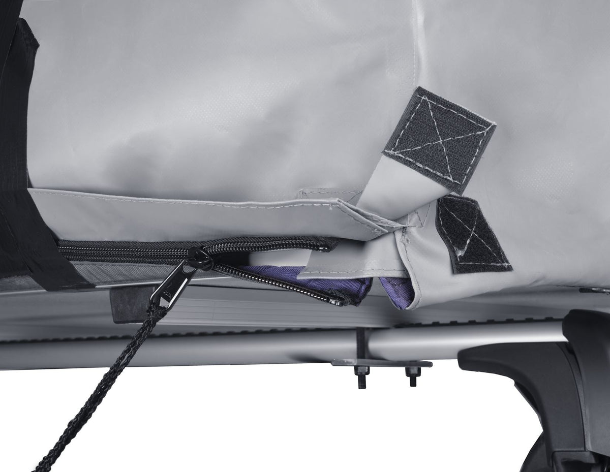 FOCUS FROM 04/2018/KUGA 12/2019-02/2024 THULE®* ROOFTOP TENT TEPUI AYER