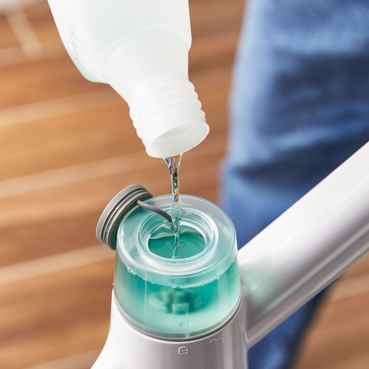 Lakeland Turbo Scrubber Cordless Bathroom Cleaning Kit