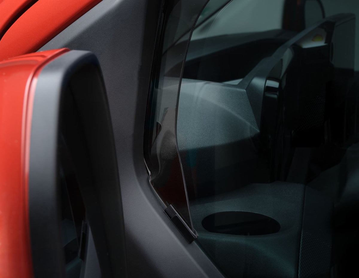 CLIMAIR* FRONT WINDOW WIND DEFLECTORS BLACK FOR TRANSIT CUSTOM 2023-ONWARDS
