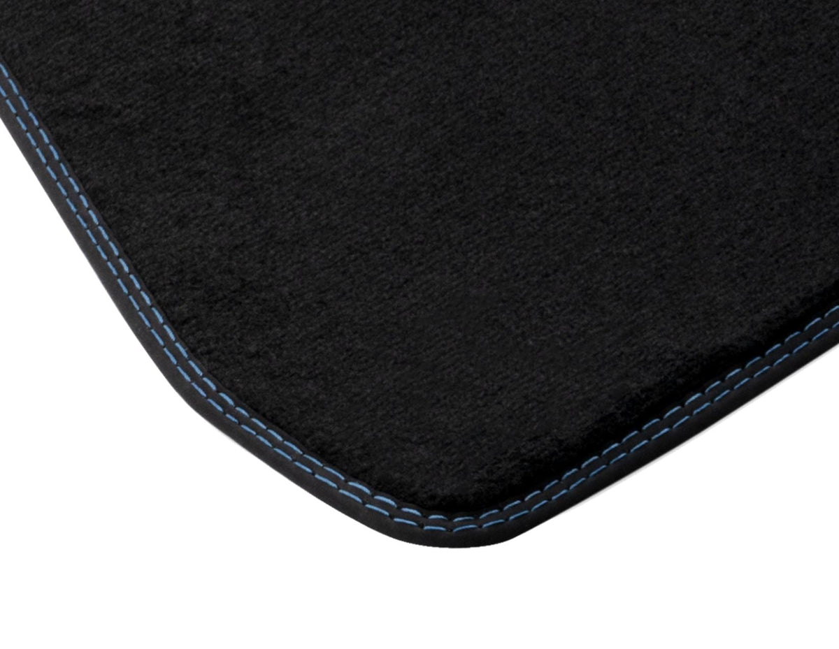 TOURNEO/TRANSIT COURIER® CARPET FLOOR MATS REAR
