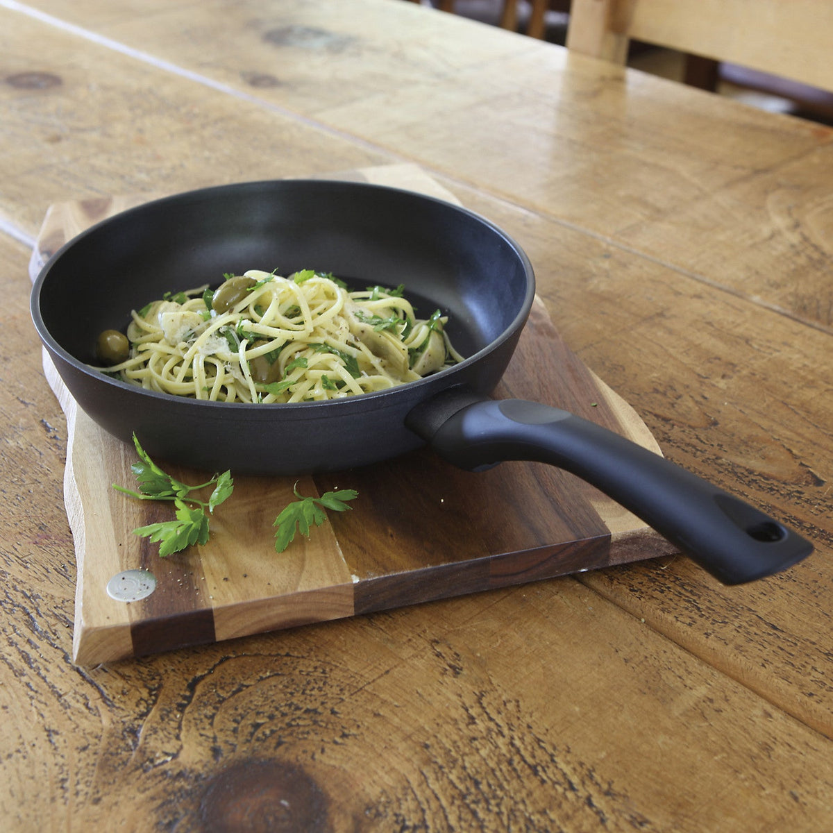 Lakeland 24cm Non-Stick Frypan