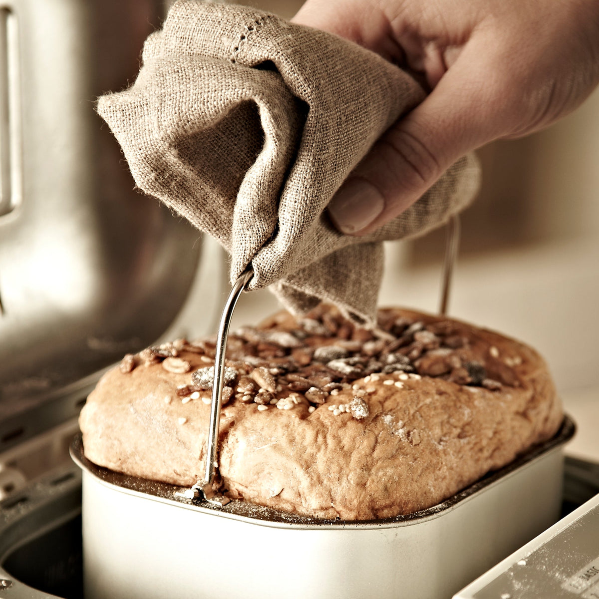 Lakeland White Compact 1lb Daily Loaf Bread Maker
