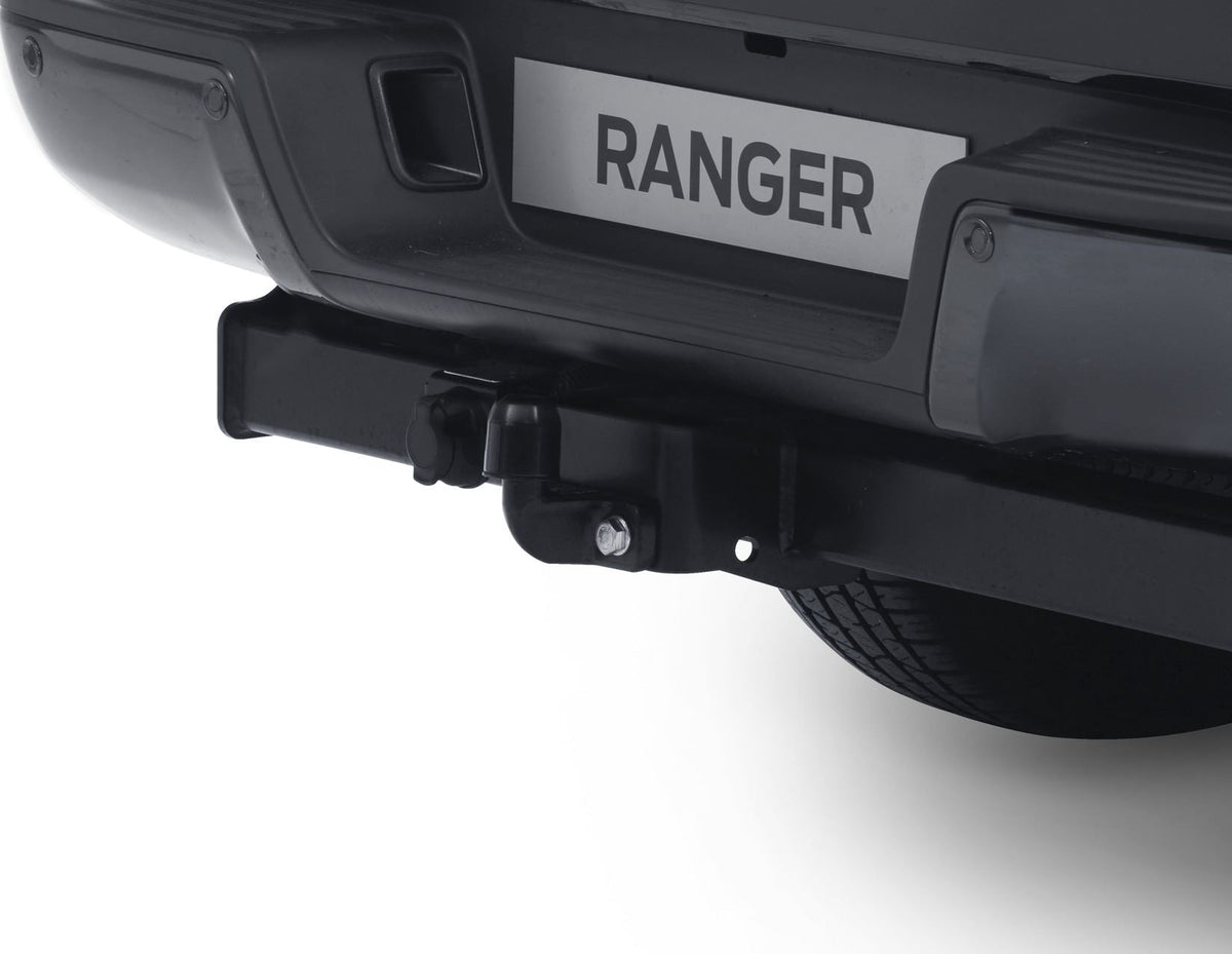 BRINK®* FIXED TOW BAR 09/2015, LIMITED AND WILDTRAK.