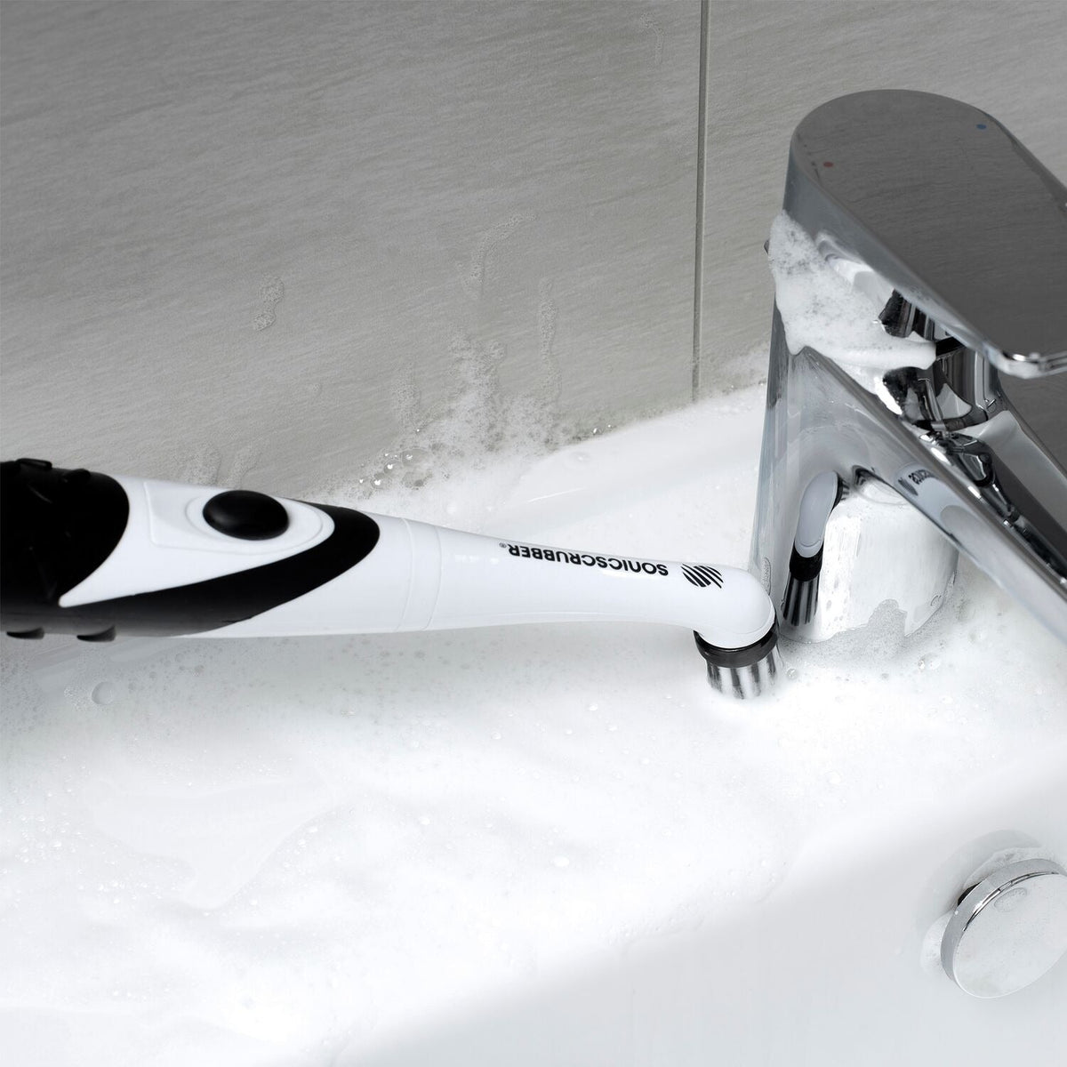 SonicScrubber Cleaning Tool with 4 brushes