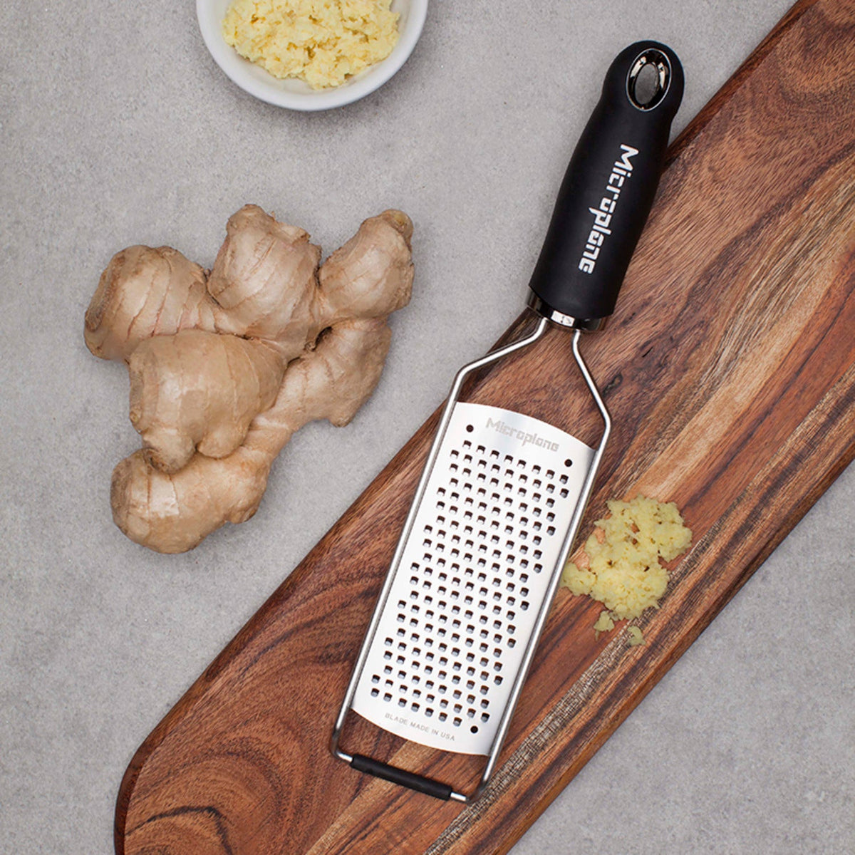Microplane Gourmet Series Grater with Coarse Blade