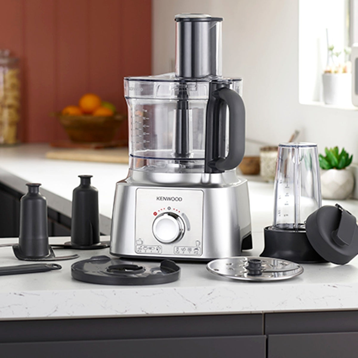 Kenwood 2-in-1 MultipPro Express Food Processor and Blender FDP65.180SI