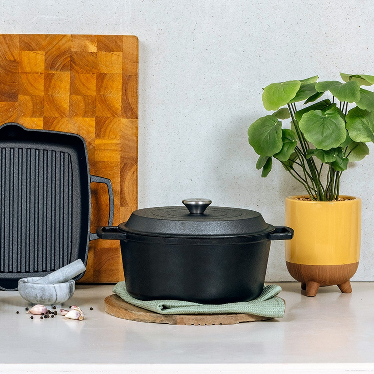 Prestige Nadiya Loves Cast Iron Lidded Casserole Dish 4.5 Litre