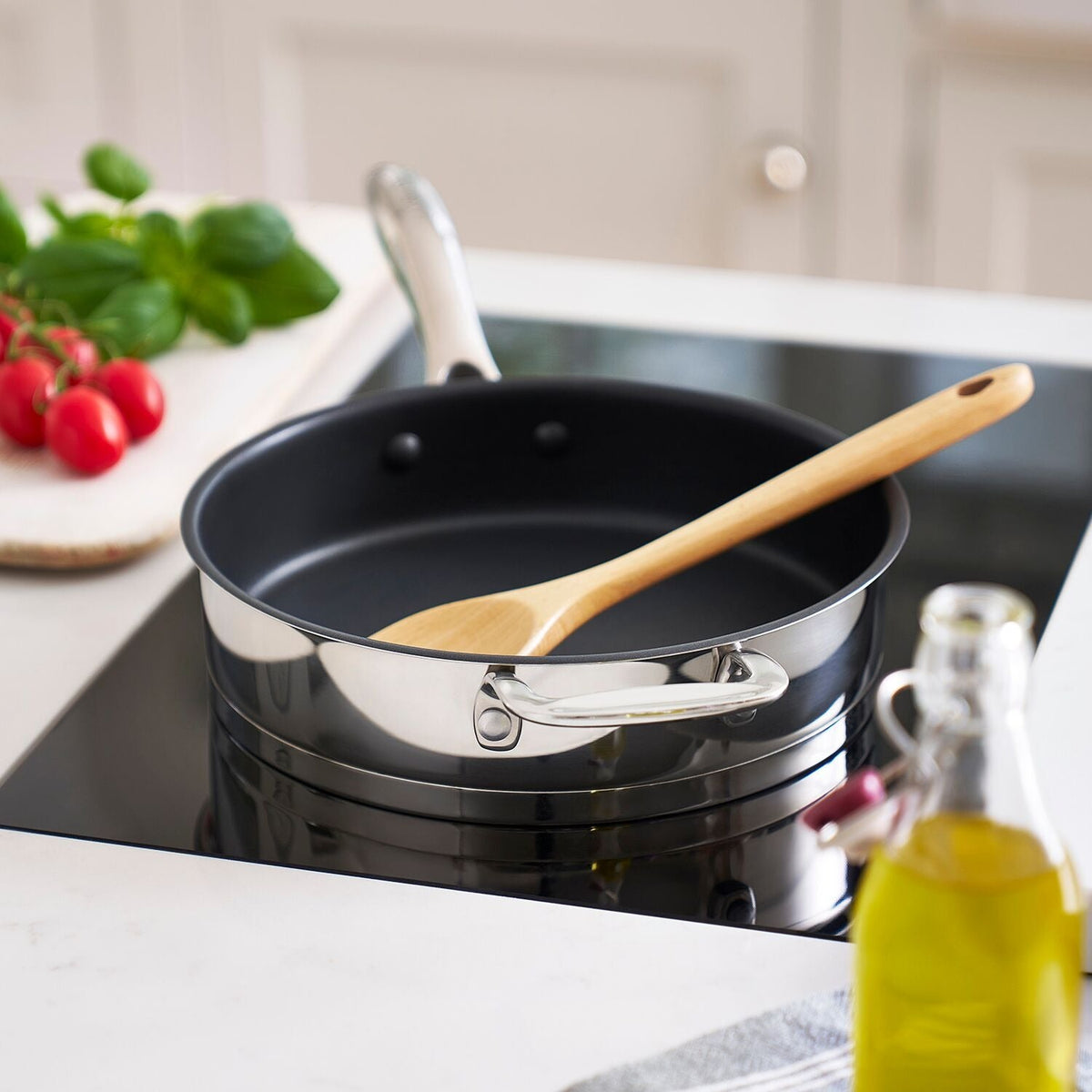 Lakeland Stainless Steel 24cm Lidded Sauté Pan