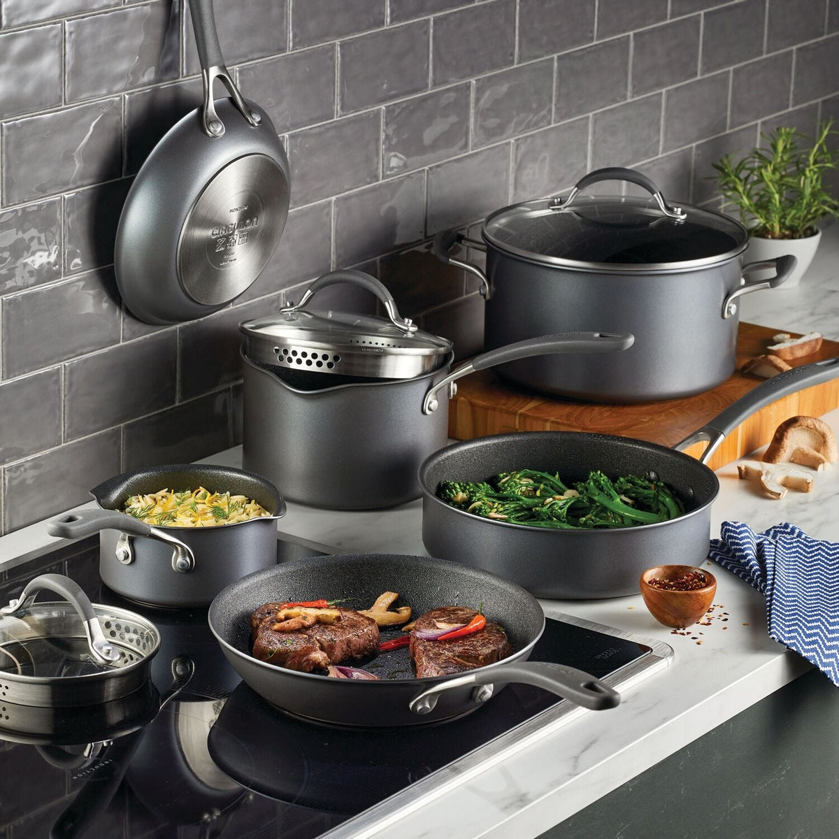 Circulon ScratchDefense Pans – Set of 5