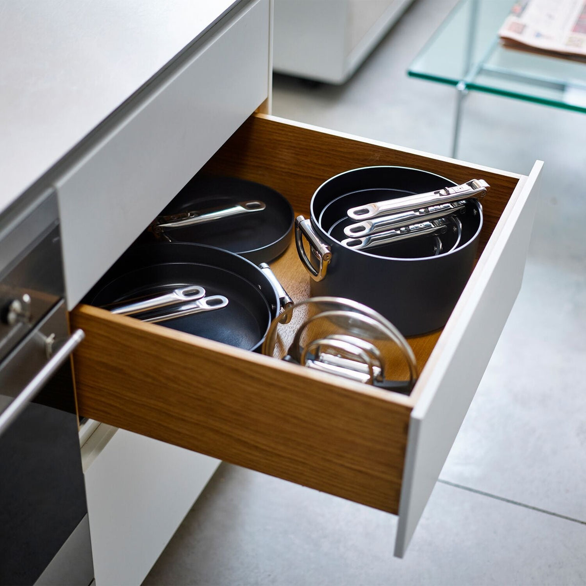 Joseph Joseph Space 23cm Saucepan with Lid and Folding Handles