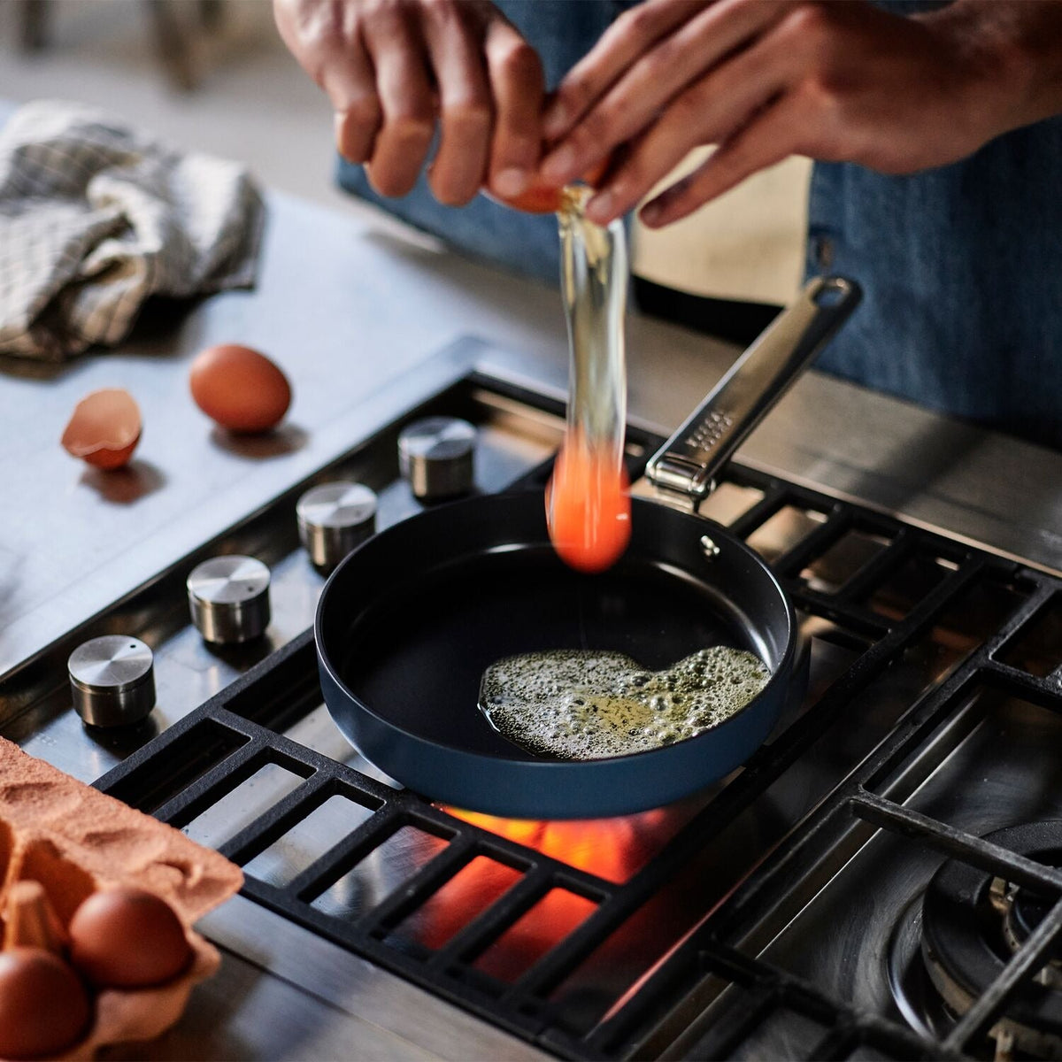 Joseph Joseph Space 24cm Frying Pan with Folding Handle