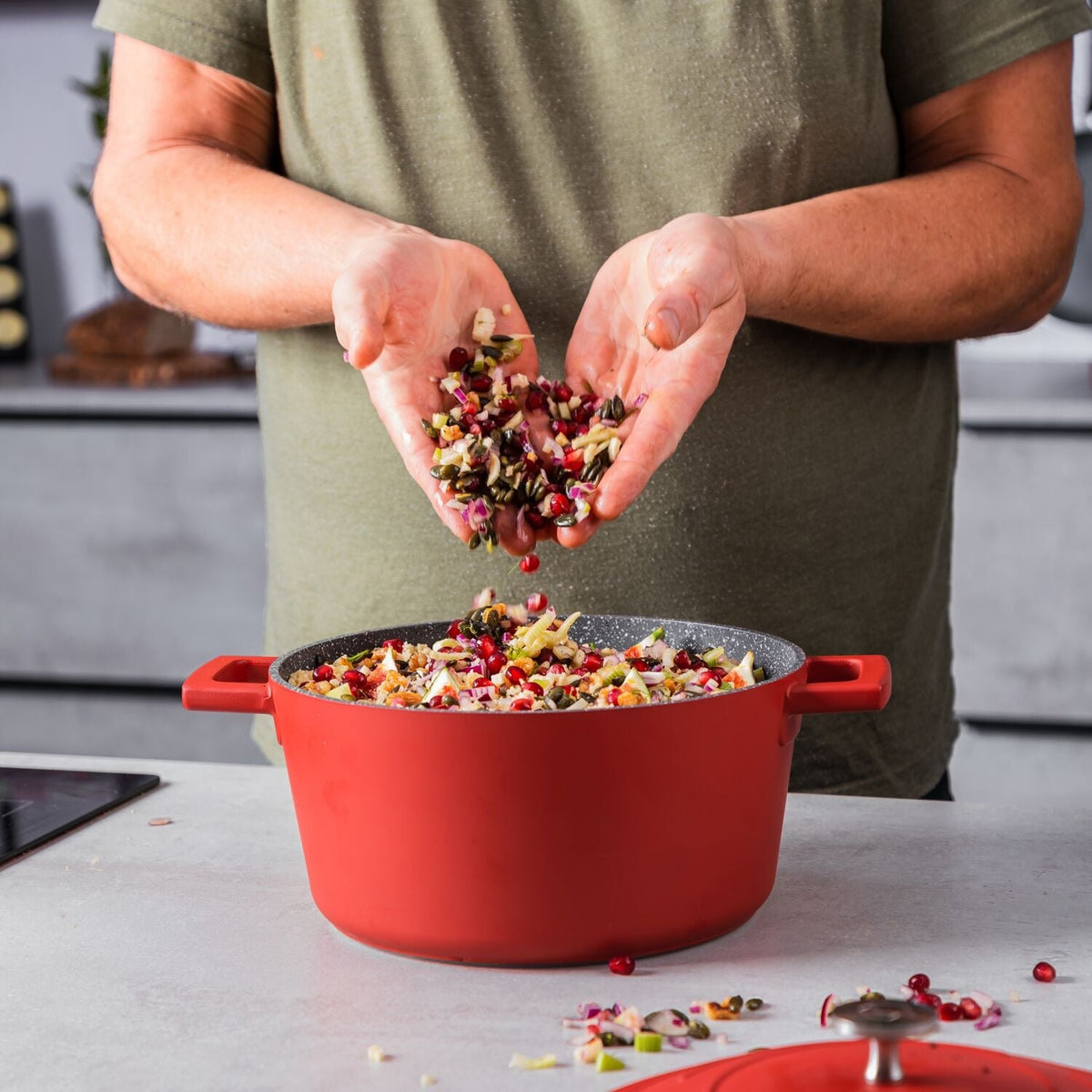 MasterClass 28cm Cast Aluminium Casserole Dish Red