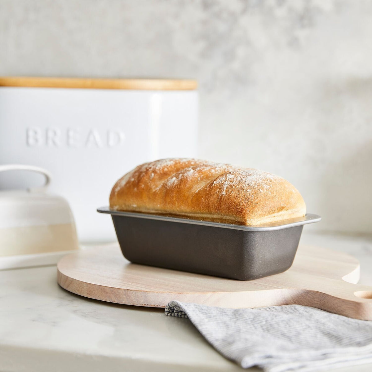 Lakeland 1lb (450g) Loaf Tin