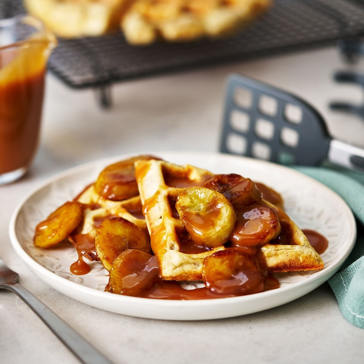 Lakeland Belgian Waffle Maker