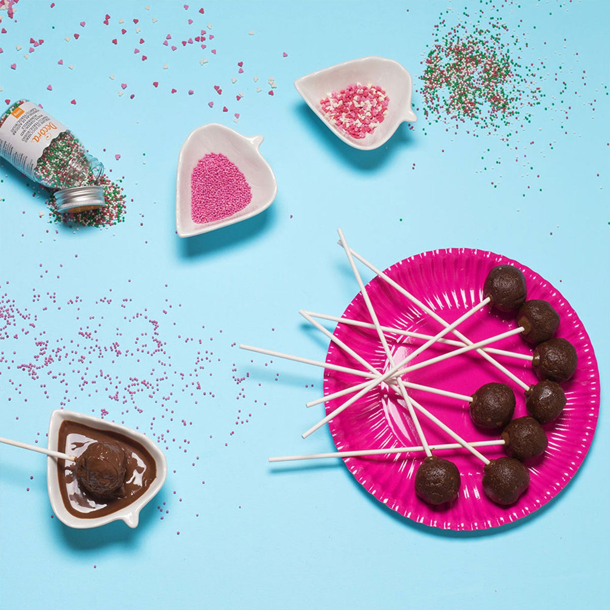 Decora White Cake Pop Sticks - Pack of 25