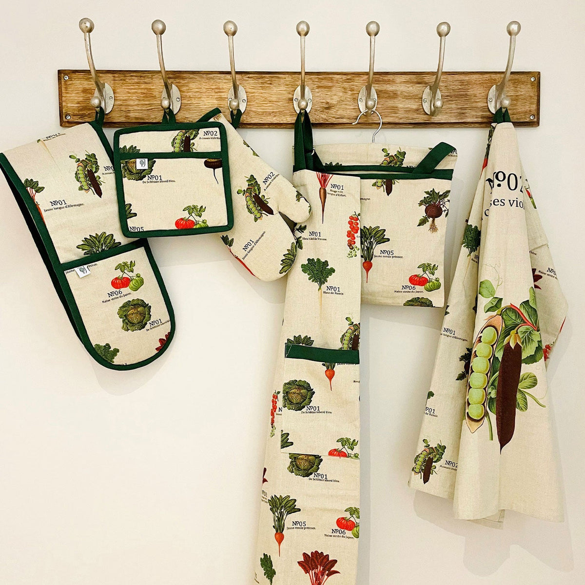 RHS Benary Vegetables Adult Apron Stone