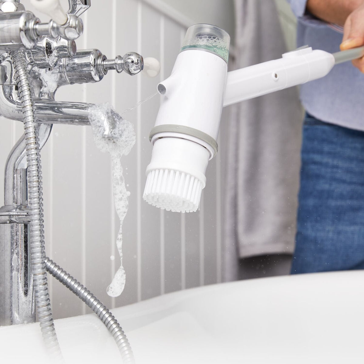 Lakeland Turbo Scrubber Cordless Bathroom Cleaning Kit