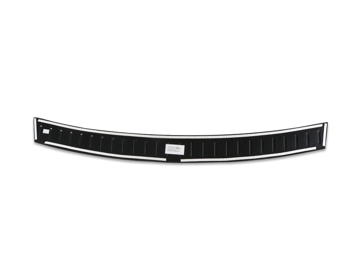 EDGE CLIMAIR®* REAR BUMPER PROTECTOR 01/2016 09/2018