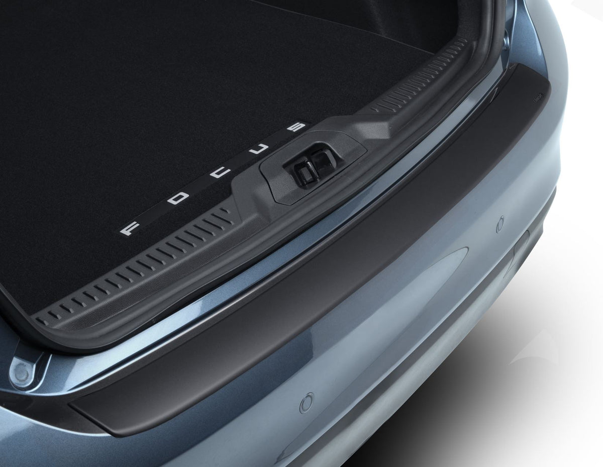 CLIMAIR®* REAR BUMPER PROTECTOR 05/2018