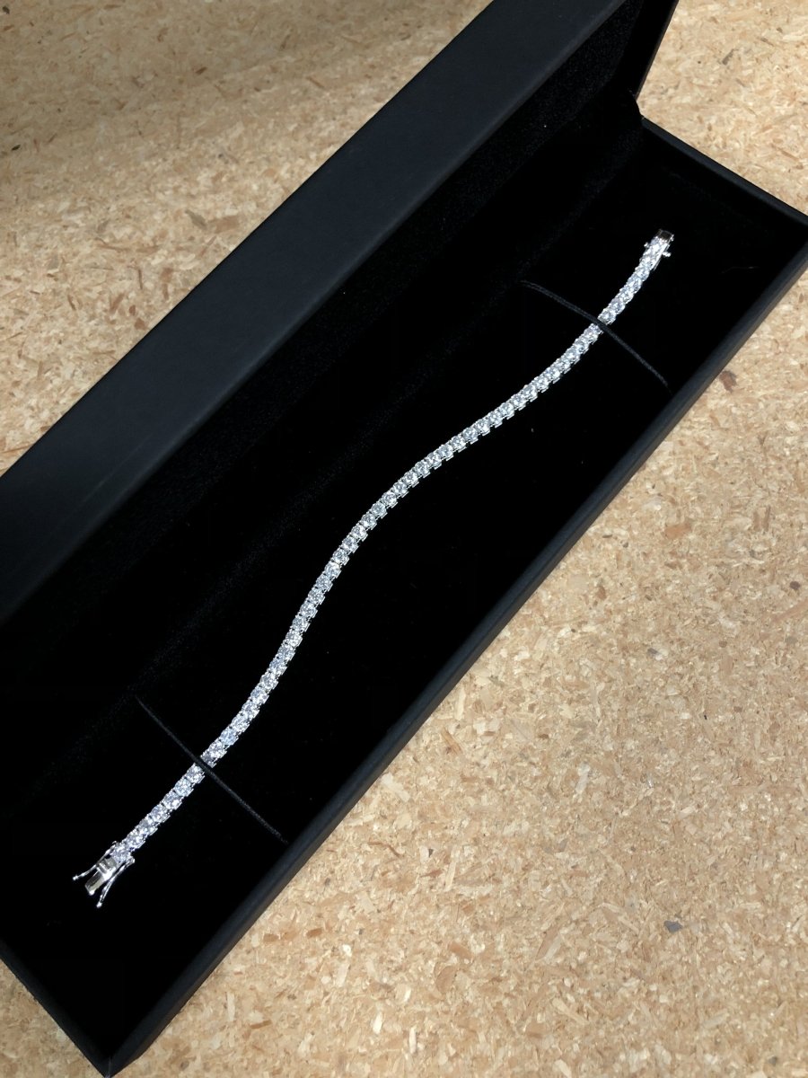 Moissanite VVS D Ideal Cut Tennis Bracelet in .925 Silver